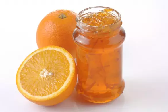 Апельсиновое желе с фруктами