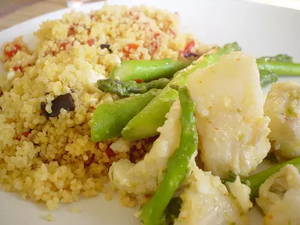 Рыбный ужин с гарниром