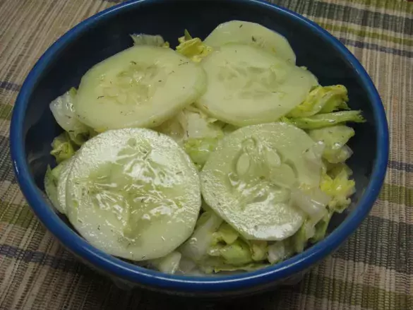 Садовый салат