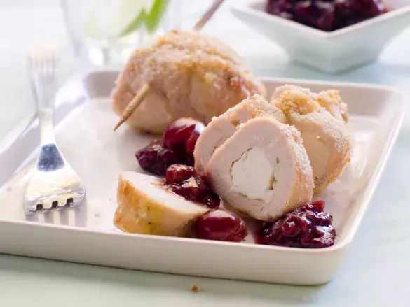 Куриное филе с творожной начинкой