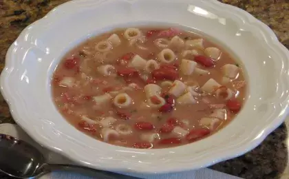 Фасолевый суп-пюре с помидорами