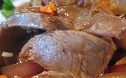 Ужин с фаршированной утиной грудкой с грибами и диким рисом