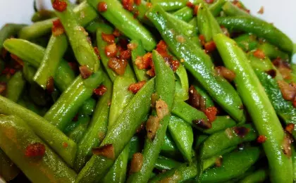 Стручковая фасоль с беконом