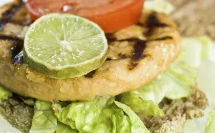 Паровые рыбные котлеты