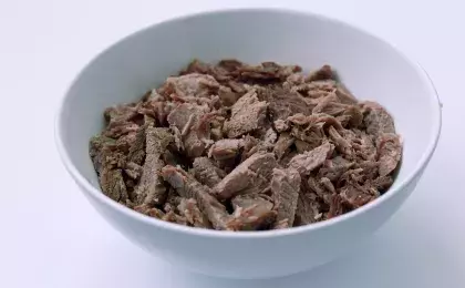 Мясо отварное нежное