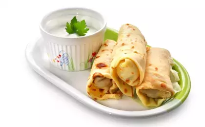 Блинчики с ванилином и йогуртом